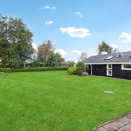 Holiday home Beautiful In With Kitchen *