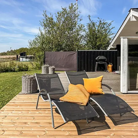 3 Bedroom Awesome In Holiday home Frederikshavn