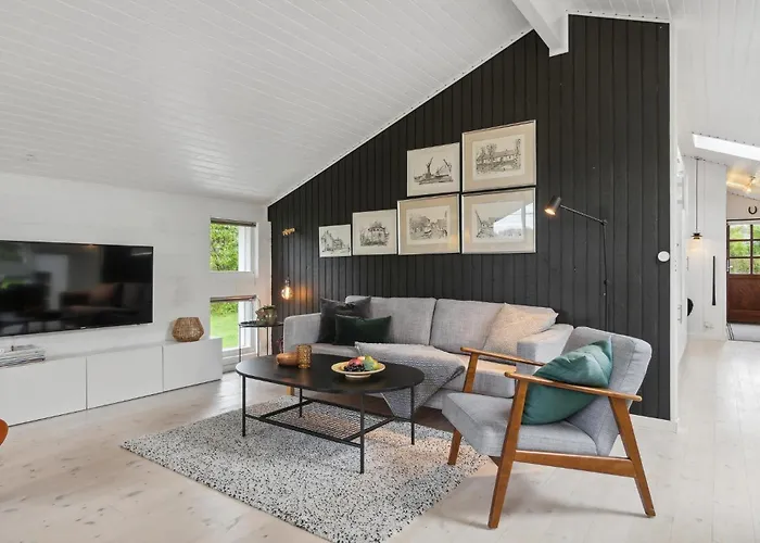 3 Bedroom Awesome In * Frederikshavn