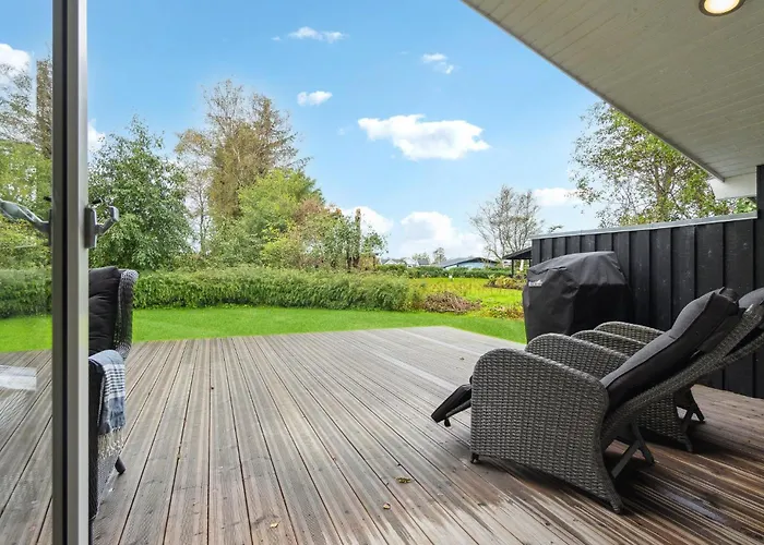 펜션 3 Bedroom Awesome In *
