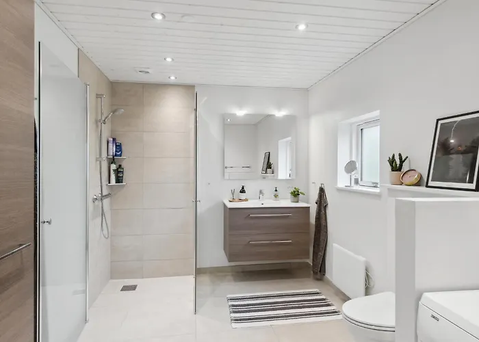 3 Bedroom Awesome In Frederikshavn